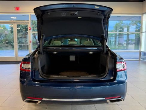 Used 2017 Lincoln Continental Select w/ Climate Package FWD image 34