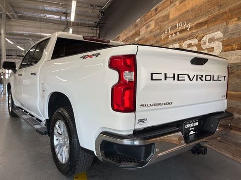 Used 2020 Chevrolet Silverado 1500 LTZ w/ LTZ Plus Package AWD/4WD image 28