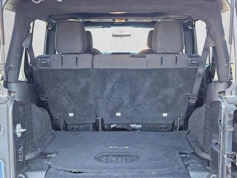 Used 2015 Jeep Wrangler Unlimited Sport w/ Connectivity Group AWD/4WD image 6