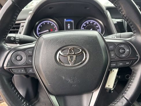 Used 2023 Toyota Camry SE image 13
