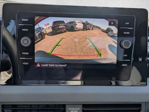 New 2026 Volkswagen Jetta SE image 13