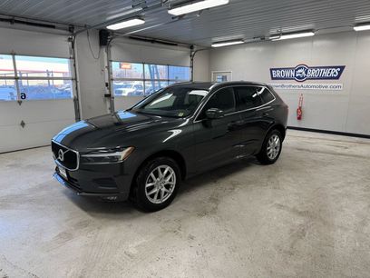 Used 2021 Volvo XC60 T5 Momentum