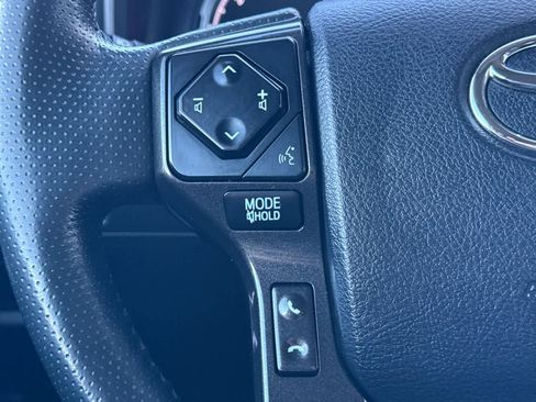 Used 2024 Toyota 4Runner TRD Off-Road Premium image 27