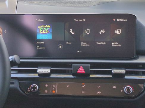 New 2026 Kia Sportage LX w/ LX Convenience Package FWD image 18