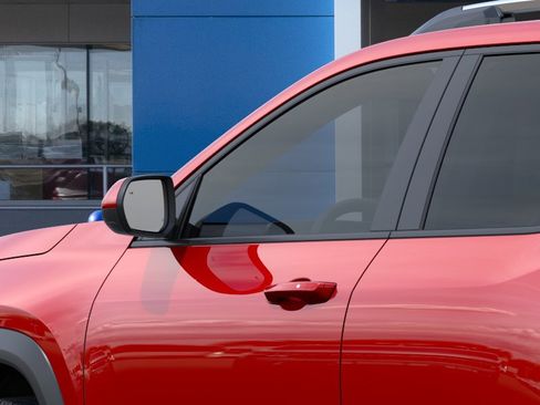 New 2026 Chevrolet Equinox LT image 36