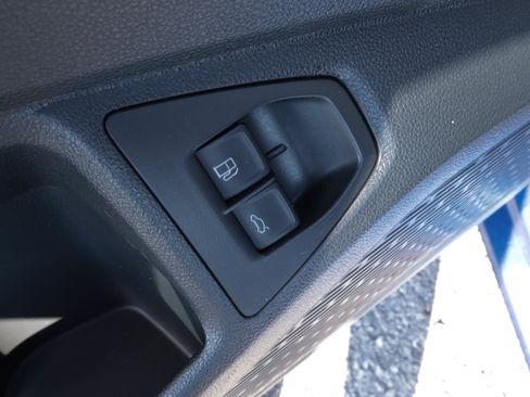 Used 2024 Volkswagen Jetta SE FWD image 15
