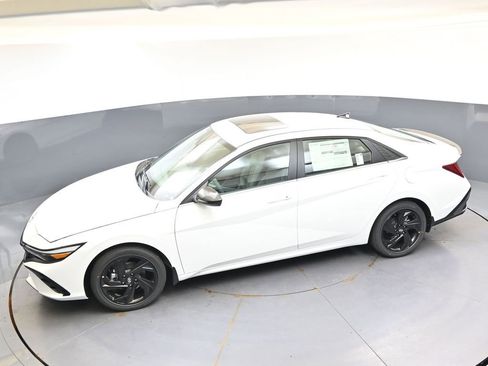 New 2026 Hyundai Elantra SEL Sport Premium FWD image 48