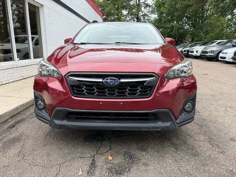 Used 2018 Subaru Crosstrek 2.0i Premium AWD/4WD image 3