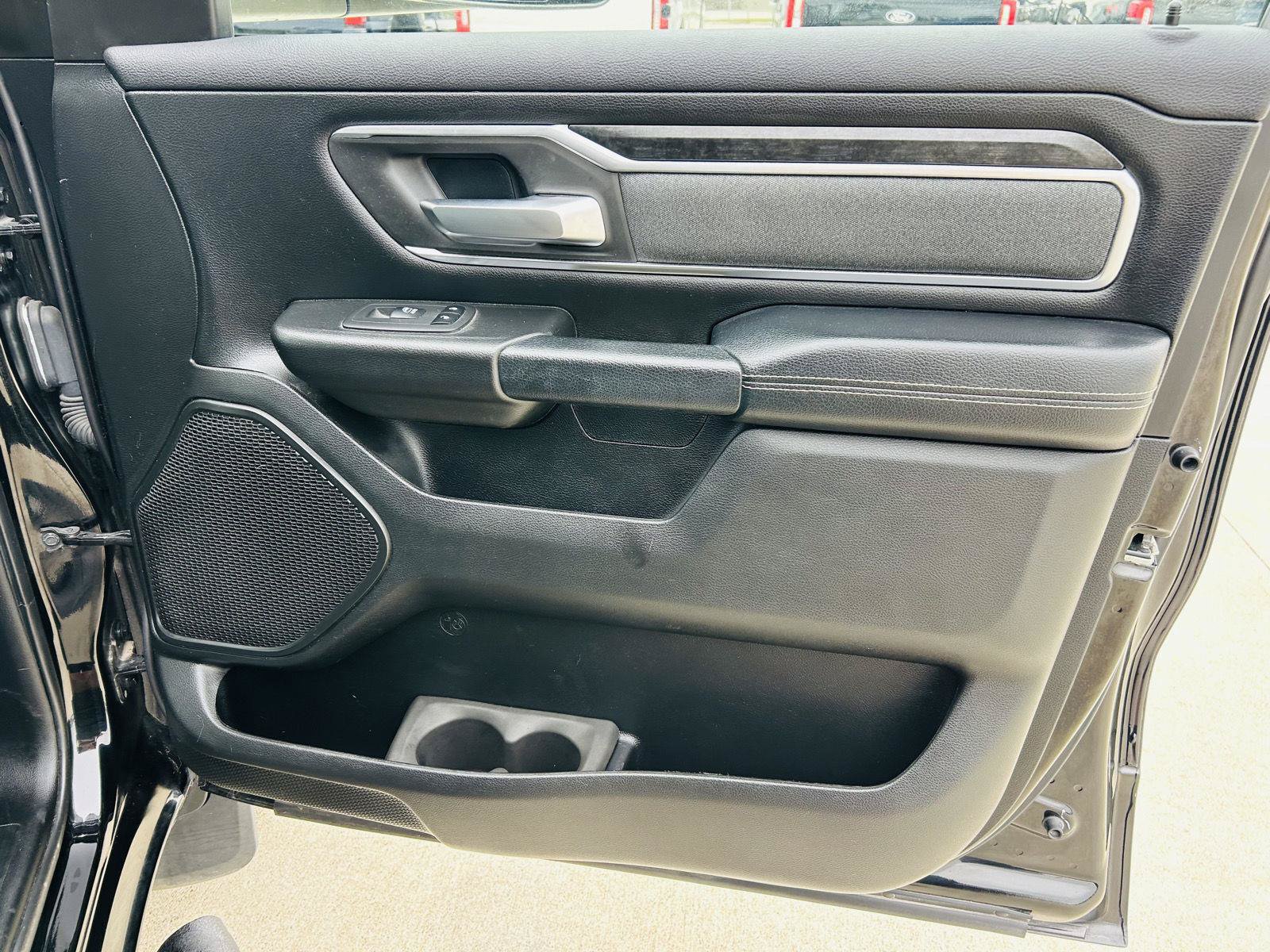 Used 2019 RAM 1500 Big Horn AWD/4WD image 29
