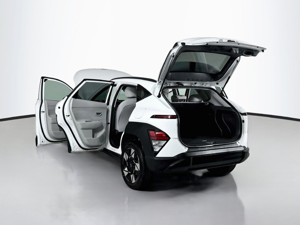 Used 2024 Hyundai Kona SEL AWD/4WD image 23