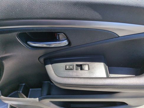 Used 2022 Honda Pilot Sport image 32