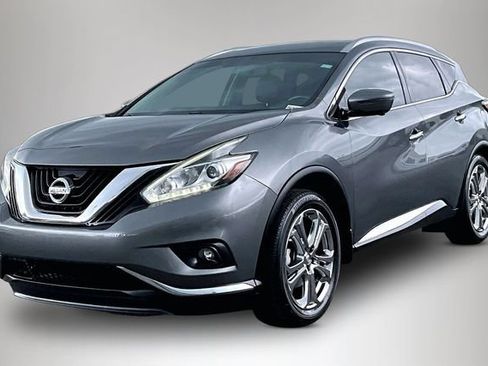 Used 2016 Nissan Murano Platinum w/ Platinum Technology Package FWD image 2