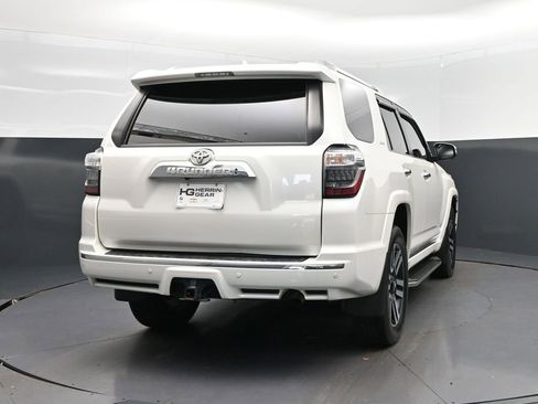 Used 2021 Toyota 4Runner Limited RWD image 7