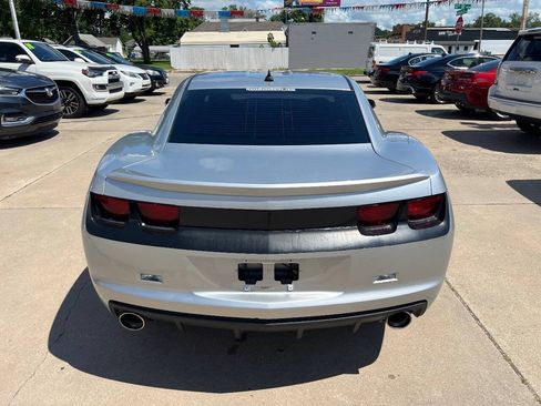 Used 2012 Chevrolet Camaro SS RWD image 6