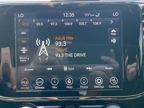 Used 2020 Jeep Grand Cherokee High Altitude AWD/4WD image 22