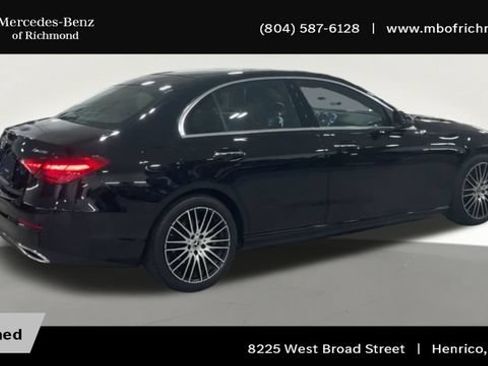 Used 2023 Mercedes-Benz C 300 4MATIC Sedan image 2