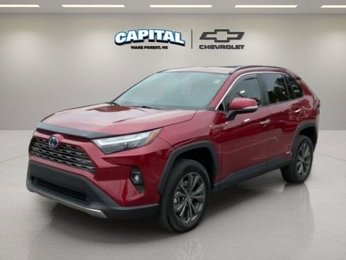 Used 2023 Toyota RAV4 Limited image 1
