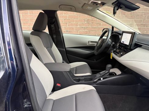 Used 2024 Toyota Corolla LE FWD image 22