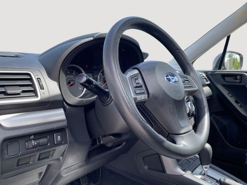 Used 2016 Subaru Forester 2.5i Premium w/ All-Weather Package AWD/4WD image 19