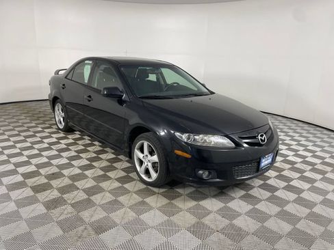 Used 2006 MAZDA MAZDA6 i Sport w/ Bose Audio & Moonroof Pkg FWD image 17