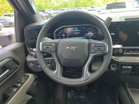 New 2026 Chevrolet Silverado 2500 ZR2 AWD/4WD image 12
