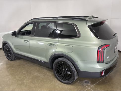 Used 2025 Kia Telluride EX X-Line image 18