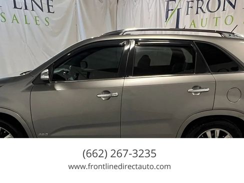Used 2011 Kia Sorento SX image 4