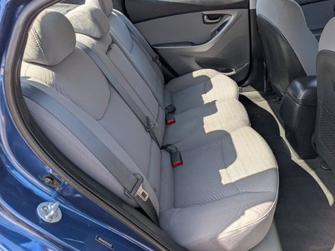 Used 2016 Hyundai Elantra SE FWD image 5