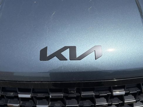 New 2026 Kia Carnival SX Prestige FWD image 12