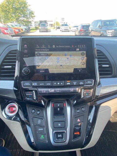Used 2023 Honda Odyssey Elite image 10