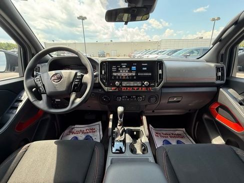 New 2025 Nissan Frontier PRO-4X image 20