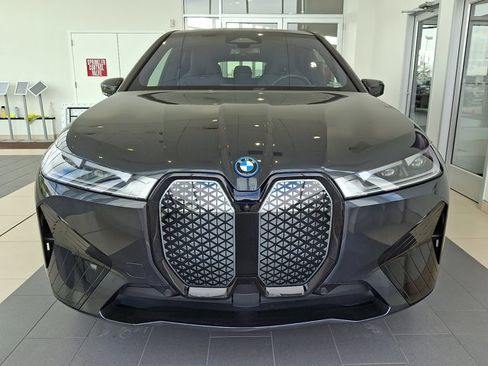 Certified 2025 BMW iX xDrive50 w/ Premium Package image 2