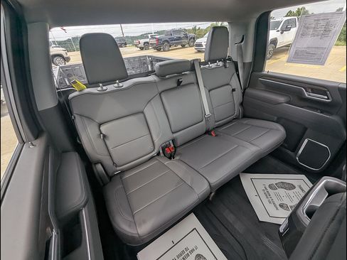 Used 2025 GMC Sierra 2500 SLT AWD/4WD image 19
