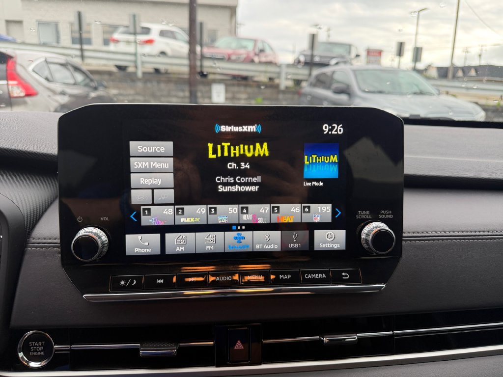 Used 2024 Mitsubishi Outlander SE AWD/4WD image 17