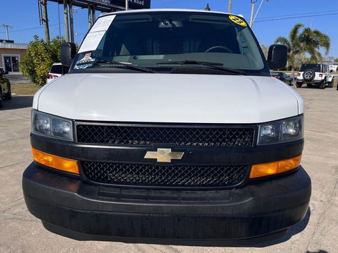 Used 2023 Chevrolet Express 2500 Extended image 8
