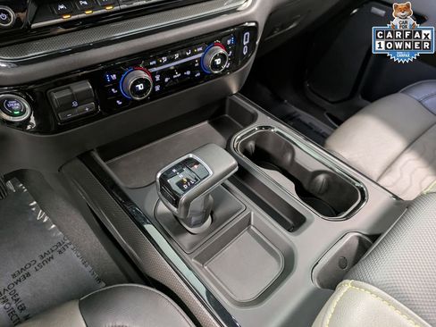 Used 2024 Chevrolet Silverado 1500 ZR2 w/ Technology Package image 14