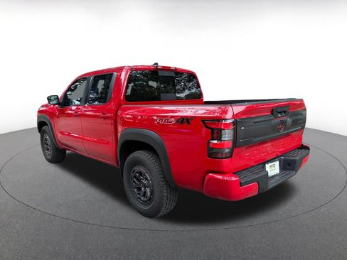 Used 2026 Nissan Frontier PRO-4X AWD/4WD image 9