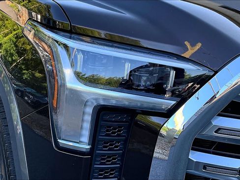 Used 2022 Toyota Tundra 1794 Edition AWD/4WD image 28