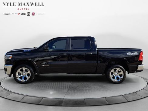Used 2025 RAM 1500 Lone Star image 13