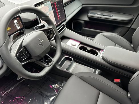 New 2026 Polestar Polestar 4 image 13