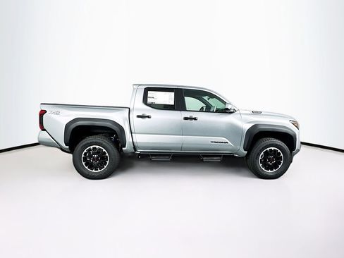 New 2025 Toyota Tacoma TRD Off-Road image 10