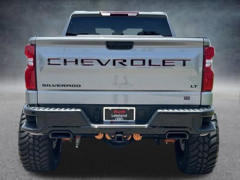 Used 2025 Chevrolet Silverado 1500 LT Trail Boss AWD/4WD image 4