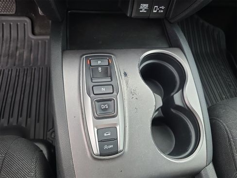 Used 2022 Honda Pilot Sport image 21