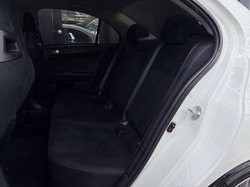 Used 2014 Mitsubishi Lancer Evolution GSR image 19