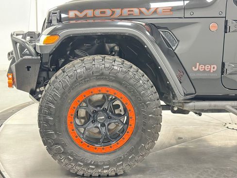 Used 2021 Jeep Gladiator Mojave image 27