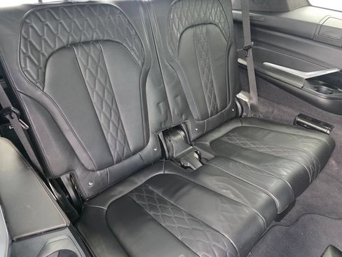 Certified 2025 BMW ALPINA XB7 AWD/4WD image 24
