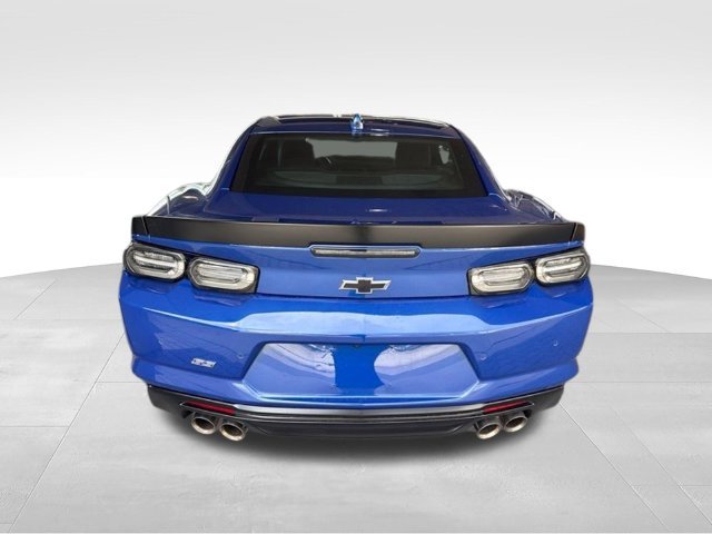 Used 2021 Chevrolet Camaro SS RWD image 4
