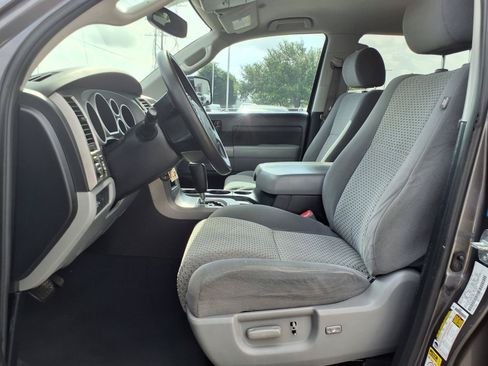 Used 2012 Toyota Tundra 2WD CrewMax w/ SR5 Pkg image 18