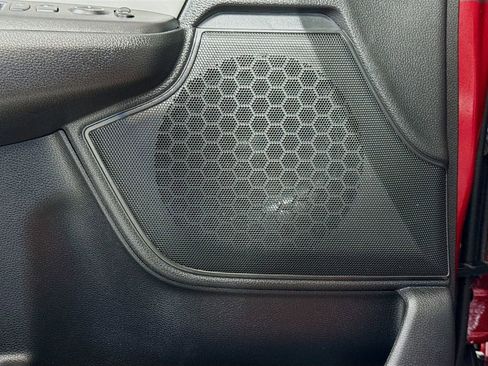Used 2020 Honda CR-V Touring image 19