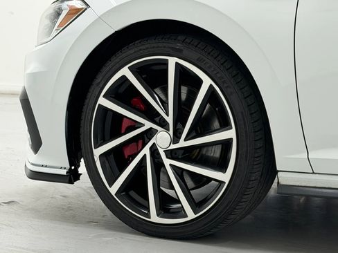 Used 2019 Volkswagen Jetta GLI FWD image 48